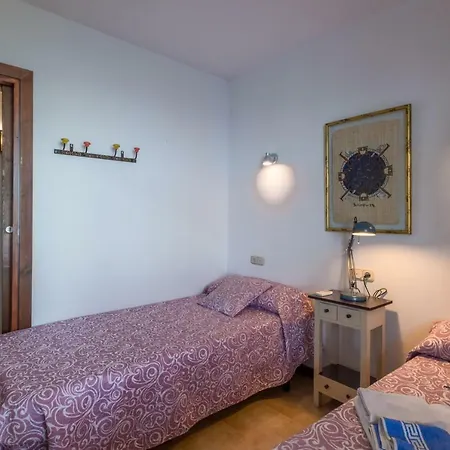 - 265998 * Valldemossa (Mallorca)